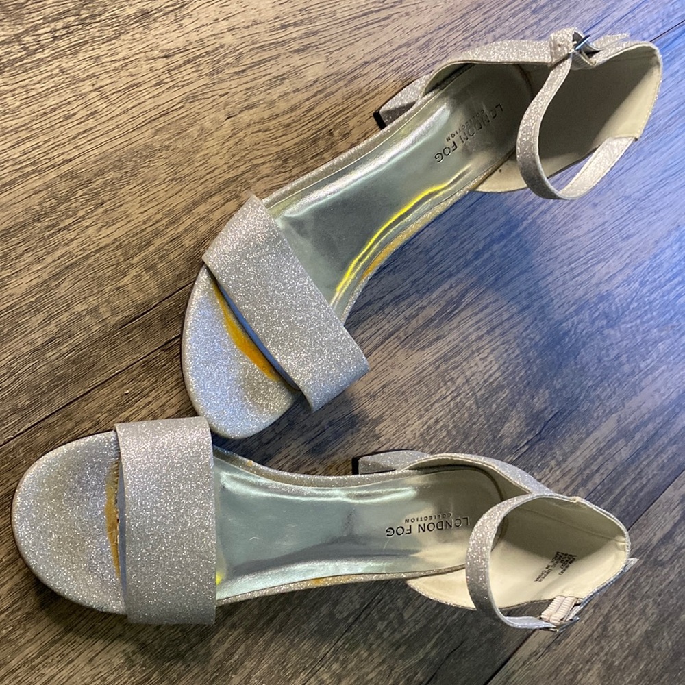 Silver sparkle wedge heels 9-1/2